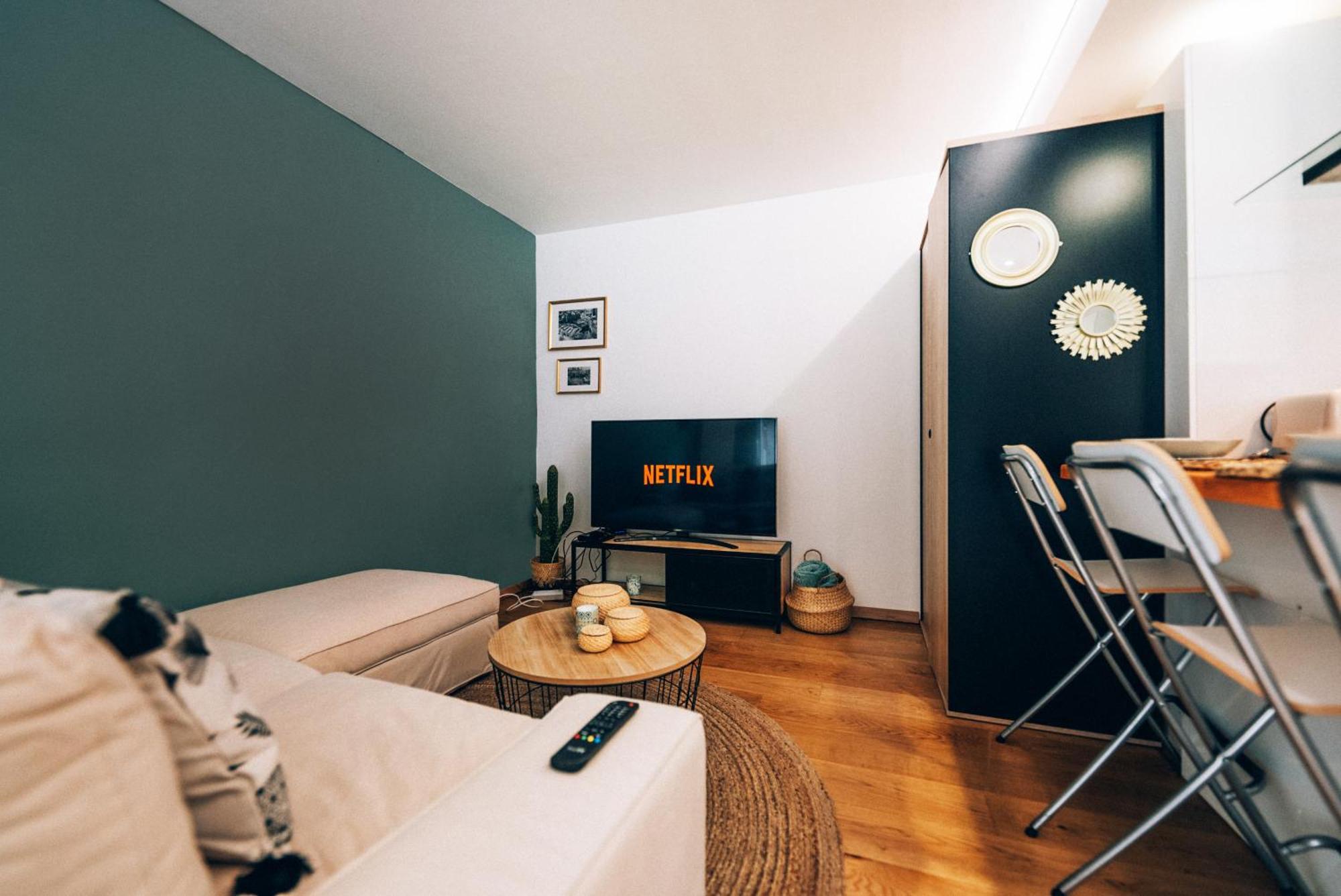 Cozy Central Studio With Private Terrace ルクセンブルク エクステリア 写真